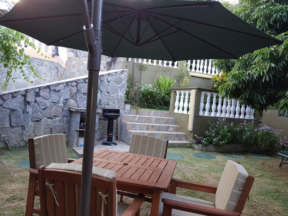 Hibiscus House Seychelles Self Catering Apartment Victoria Exterior foto